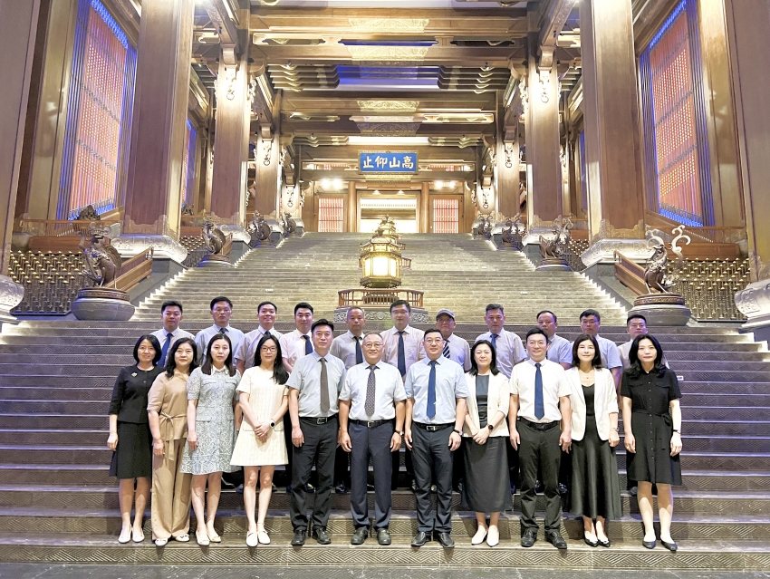 1741773568362588.jpg 恒誠信集團(tuán)2024年度年中工作會(huì)議順利召開1.jpg